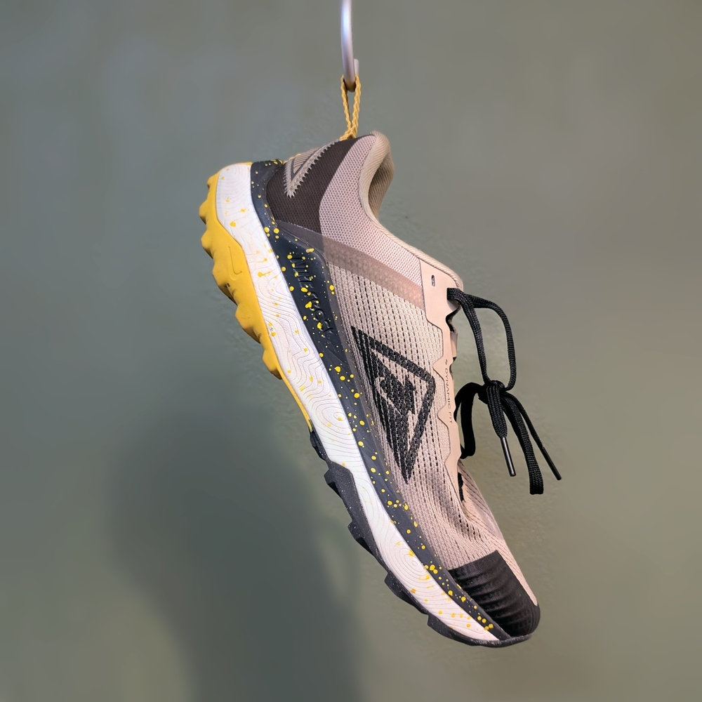 Nike Wildhorse 8 Trail Running Shoe with Yellow and Black Accents
